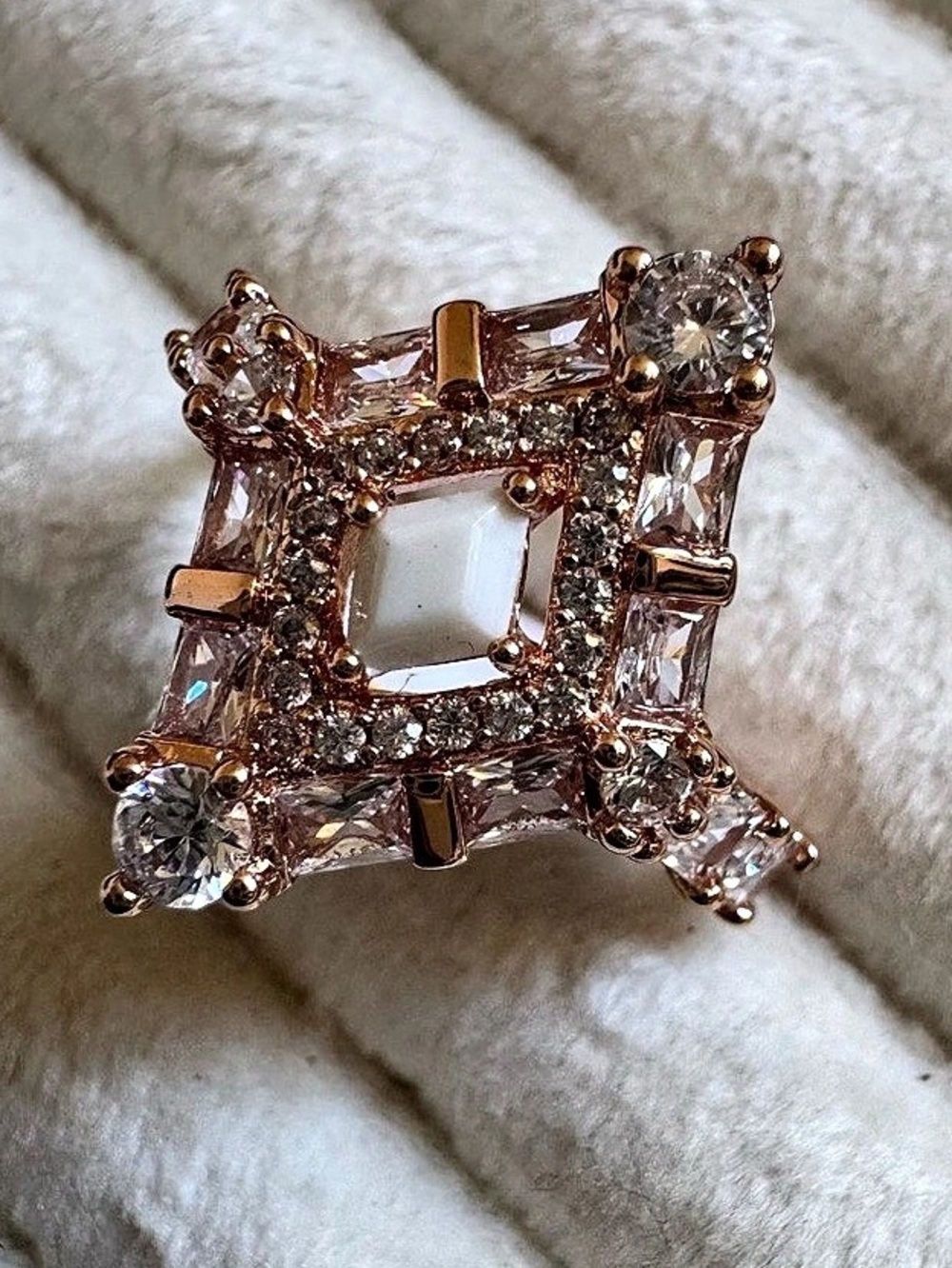Diamond Deco CZ and Howlite in Rose Gold NWT